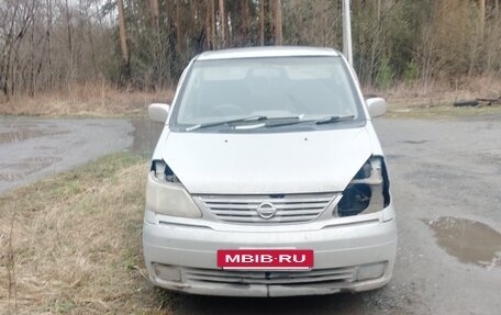 Nissan Serena II, 2002 год, 100 000 рублей, 3 фотография