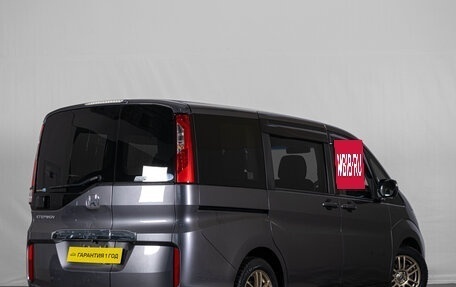 Honda Stepwgn IV, 2015 год, 2 399 000 рублей, 4 фотография