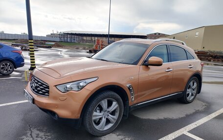 Infiniti FX II, 2010 год, 1 500 000 рублей, 2 фотография
