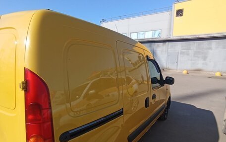 Renault Kangoo II рестайлинг, 2004 год, 400 000 рублей, 3 фотография