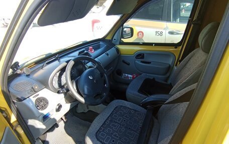 Renault Kangoo II рестайлинг, 2004 год, 400 000 рублей, 8 фотография