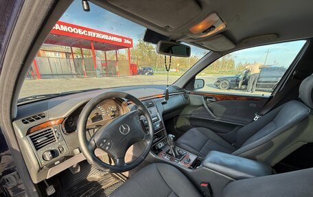 Mercedes-Benz E-Класс, 1996 год, 340 000 рублей, 8 фотография
