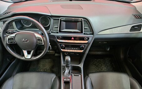 Hyundai Sonata VII, 2018 год, 1 849 000 рублей, 9 фотография