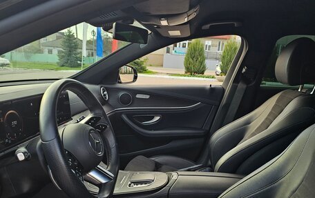 Mercedes-Benz E-Класс, 2021 год, 5 650 000 рублей, 9 фотография