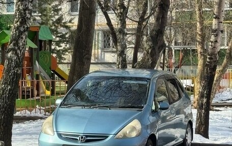 Honda Fit III, 2006 год, 499 000 рублей, 2 фотография