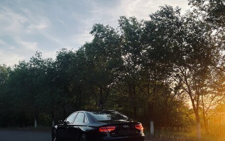 Audi A8, 2010 год, 2 000 000 рублей, 17 фотография
