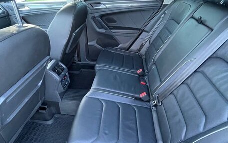 Volkswagen Tiguan II, 2019 год, 3 400 000 рублей, 10 фотография