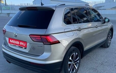 Volkswagen Tiguan II, 2019 год, 3 400 000 рублей, 7 фотография