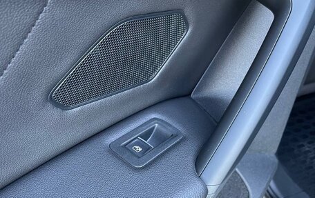 Volkswagen Tiguan II, 2019 год, 3 400 000 рублей, 22 фотография