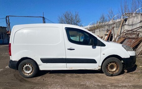 Peugeot Partner II рестайлинг 2, 2011 год, 449 000 рублей, 7 фотография