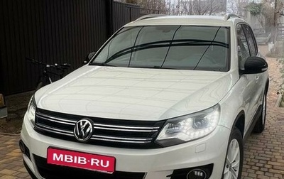 Volkswagen Tiguan I, 2015 год, 1 750 000 рублей, 1 фотография