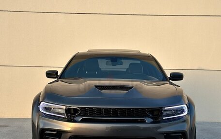 Dodge Charger, 2019 год, 3 300 000 рублей, 2 фотография