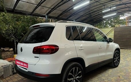 Volkswagen Tiguan I, 2015 год, 1 750 000 рублей, 3 фотография