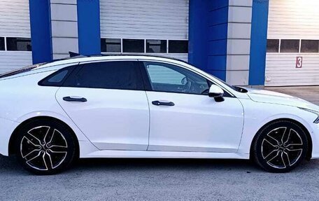 KIA K5, 2021 год, 2 400 000 рублей, 20 фотография