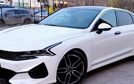 KIA K5, 2021 год, 2 400 000 рублей, 18 фотография