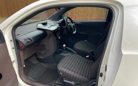 Toyota iQ, 2009 год, 477 500 рублей, 11 фотография