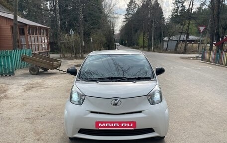 Toyota iQ, 2009 год, 477 500 рублей, 18 фотография