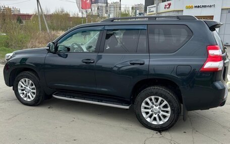 Toyota Land Cruiser Prado 150 рестайлинг 2, 2016 год, 4 100 000 рублей, 1 фотография