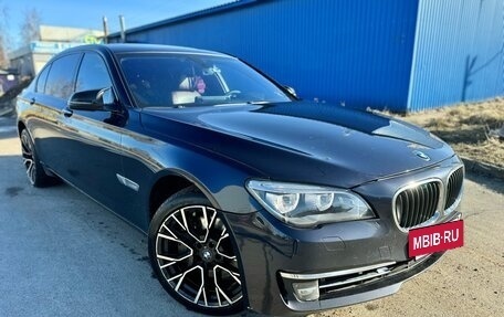 BMW 7 серия, 2012 год, 1 800 000 рублей, 2 фотография