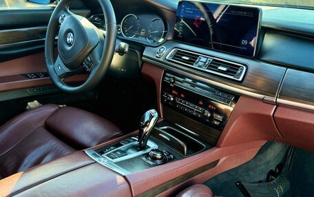 BMW 7 серия, 2012 год, 1 800 000 рублей, 6 фотография