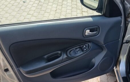 Nissan Almera, 2005 год, 700 000 рублей, 9 фотография