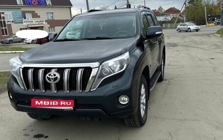 Toyota Land Cruiser Prado 150 рестайлинг 2, 2016 год, 4 100 000 рублей, 4 фотография
