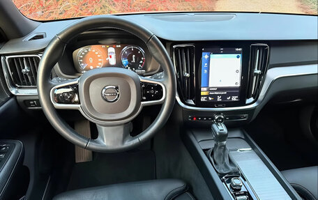 Volvo V60 Cross Country II, 2021 год, 3 630 800 рублей, 5 фотография