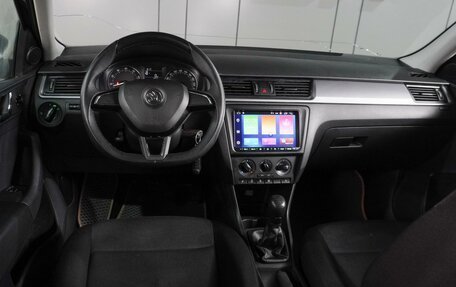 Skoda Rapid I, 2016 год, 969 000 рублей, 6 фотография