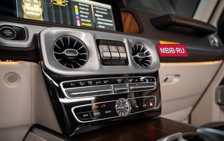 Mercedes-Benz G-Класс AMG, 2023 год, 25 000 000 рублей, 9 фотография