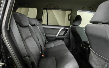 Toyota Land Cruiser Prado 150 рестайлинг 2, 2015 год, 3 295 000 рублей, 12 фотография