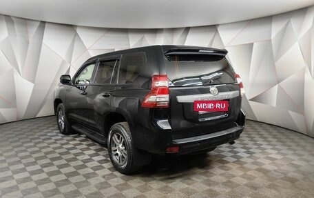 Toyota Land Cruiser Prado 150 рестайлинг 2, 2015 год, 3 295 000 рублей, 4 фотография