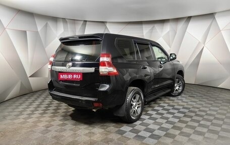 Toyota Land Cruiser Prado 150 рестайлинг 2, 2015 год, 3 295 000 рублей, 2 фотография
