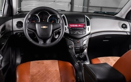 Chevrolet Cruze II, 2013 год, 849 000 рублей, 6 фотография