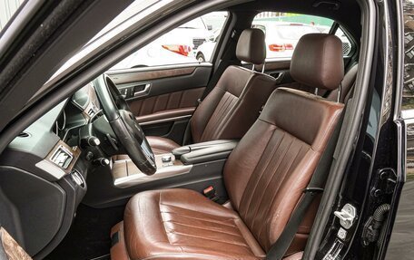 Mercedes-Benz E-Класс, 2015 год, 2 940 000 рублей, 10 фотография