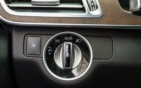Mercedes-Benz E-Класс, 2015 год, 2 940 000 рублей, 18 фотография