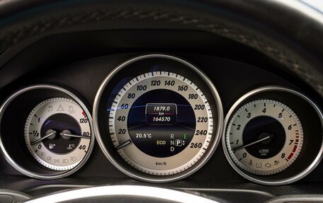 Mercedes-Benz E-Класс, 2015 год, 2 940 000 рублей, 21 фотография