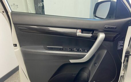 KIA Sorento II рестайлинг, 2010 год, 1 500 000 рублей, 20 фотография
