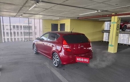 Hyundai i30 I, 2011 год, 825 000 рублей, 2 фотография