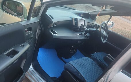 Honda Freed I, 2012 год, 1 070 000 рублей, 20 фотография