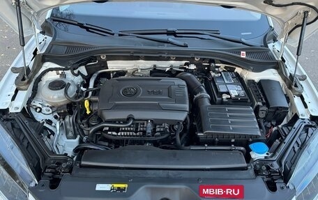 Skoda Superb III рестайлинг, 2018 год, 2 950 000 рублей, 20 фотография