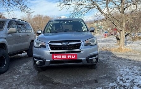 Subaru Forester, 2016 год, 1 980 000 рублей, 5 фотография