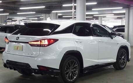 Lexus RX IV рестайлинг, 2022 год, 3 992 000 рублей, 4 фотография
