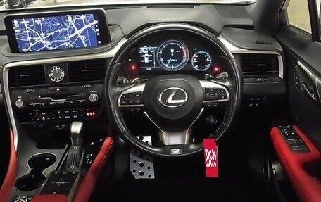 Lexus RX IV рестайлинг, 2022 год, 3 992 000 рублей, 7 фотография