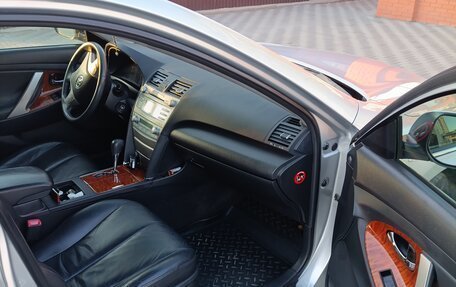 Toyota Camry, 2007 год, 1 490 000 рублей, 6 фотография