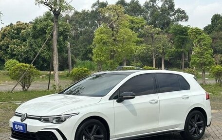 Volkswagen Golf VIII, 2021 год, 1 700 810 рублей, 2 фотография