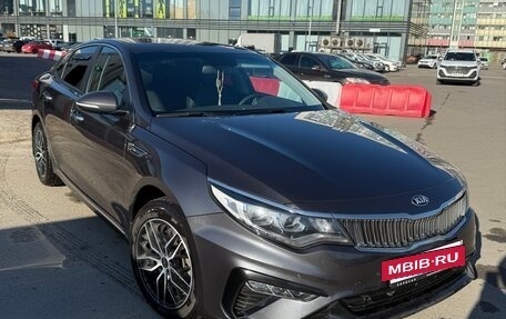 KIA Optima IV, 2019 год, 2 050 000 рублей, 2 фотография