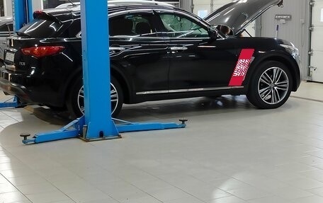 Infiniti FX II, 2008 год, 2 100 000 рублей, 3 фотография