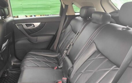 Infiniti FX II, 2008 год, 2 100 000 рублей, 17 фотография