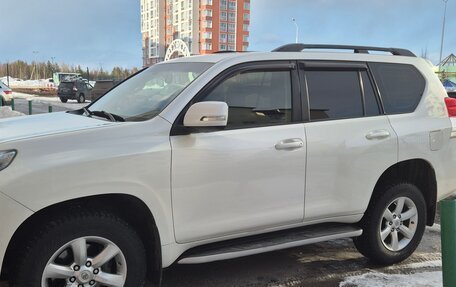 Toyota Land Cruiser Prado 150 рестайлинг 2, 2012 год, 3 500 000 рублей, 8 фотография