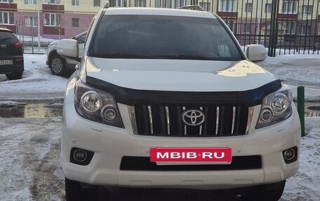 Toyota Land Cruiser Prado 150 рестайлинг 2, 2012 год, 3 500 000 рублей, 10 фотография
